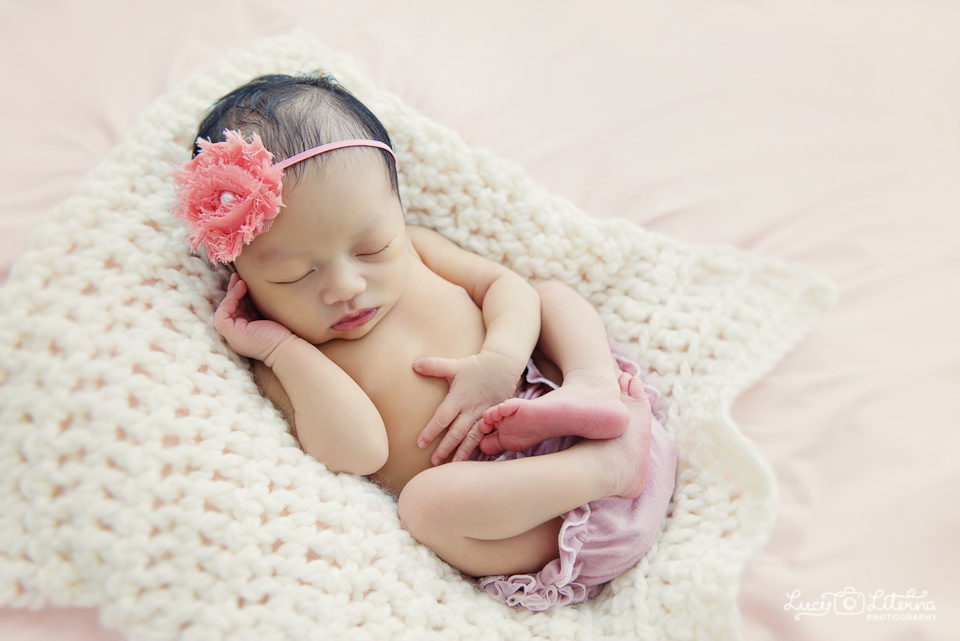 newborn photography toronto