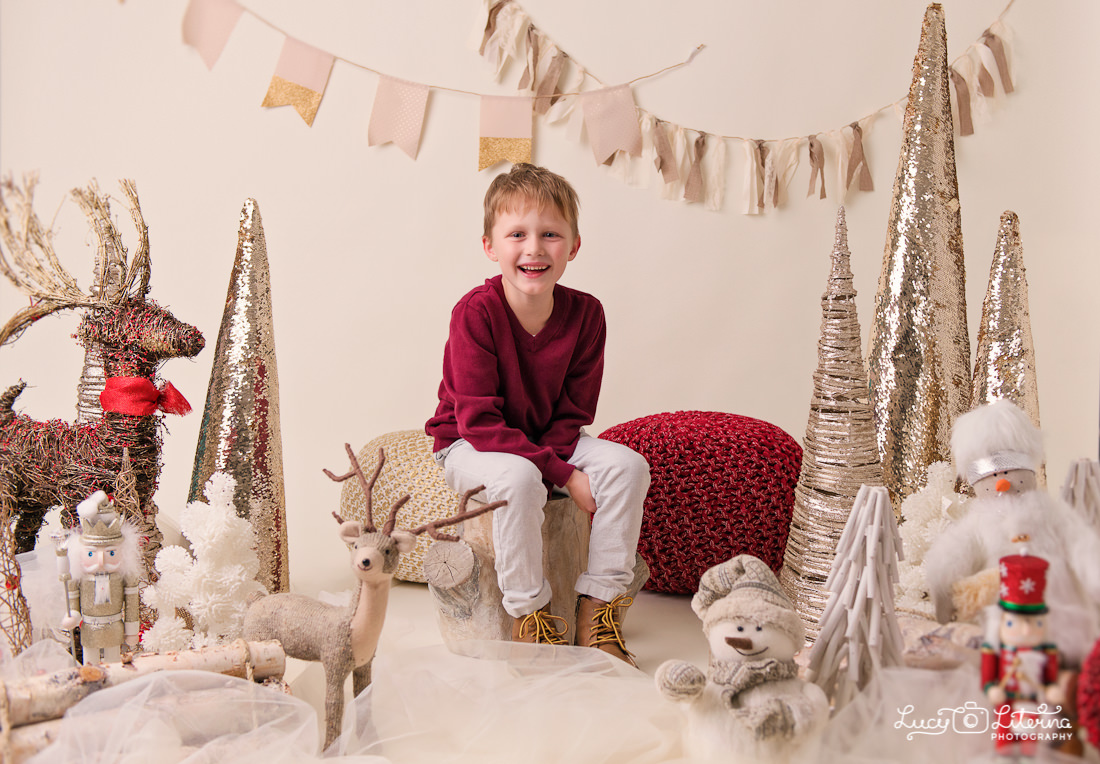 holiday mini sessions in the studio