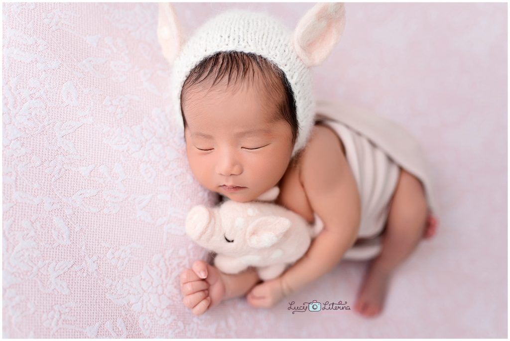 newborn family photography studio